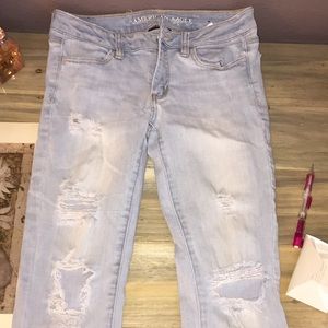 American Eagle distressed jeans